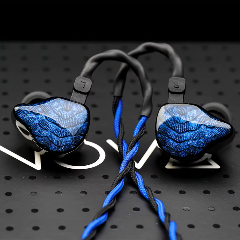 Casque intra-auriculaire TRUTHEAR NOVA 1DD+4BA