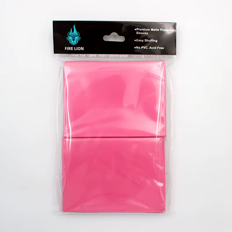 100 pièces 66x91mm mat coloré taille Standard manchons de cartes TCG cartes à collectionner protecte