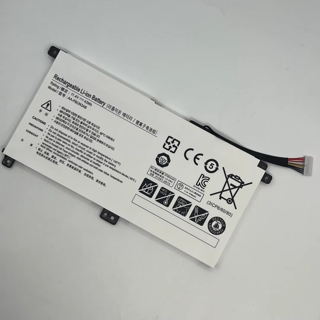 Nouvelle batterie d'ordinateur portable AA-PBUN3AB AA-PBUN3QB