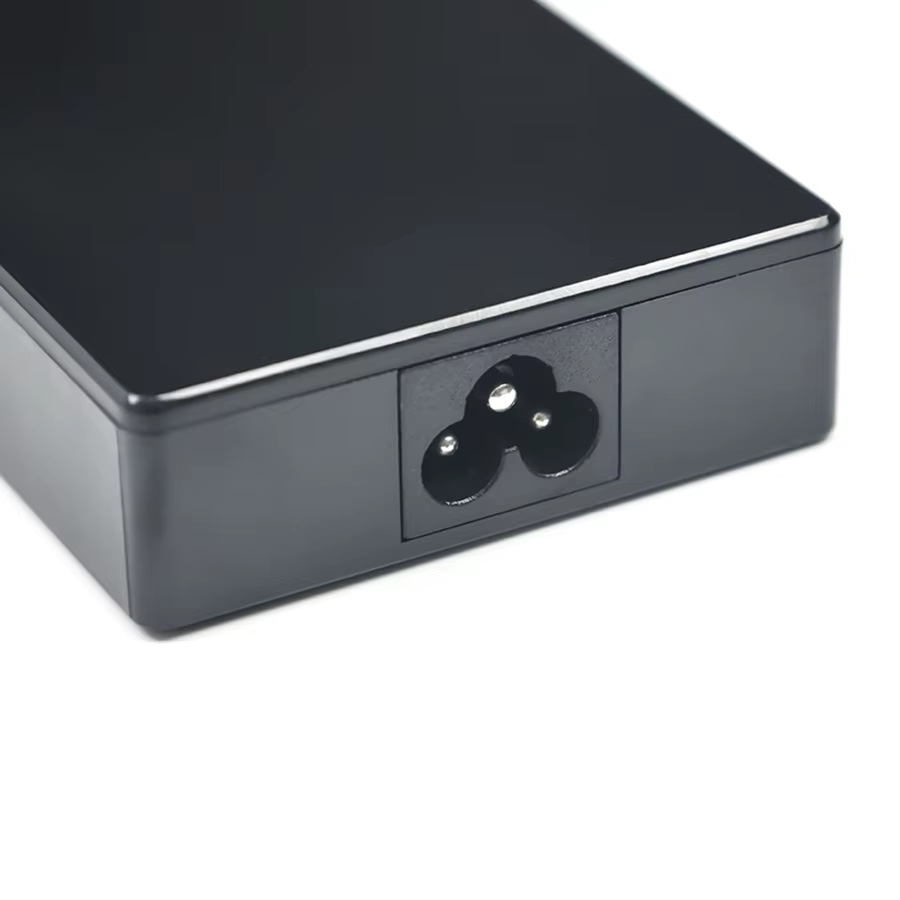 Adaptateur d'alimentation pour ordinateur portable AC