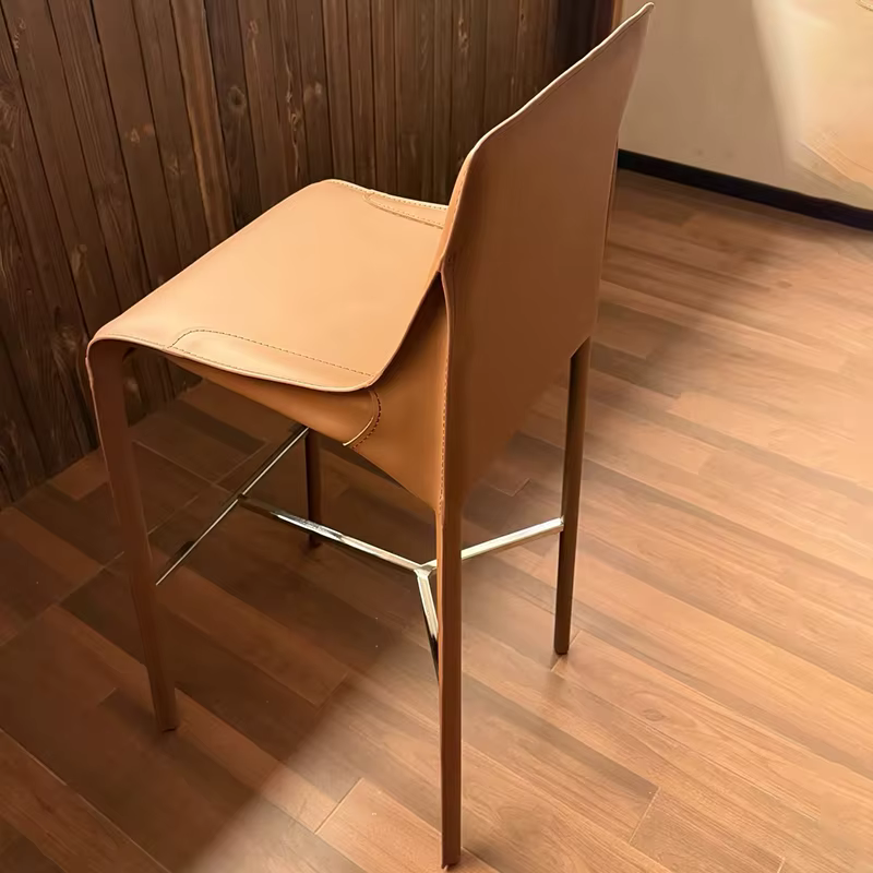 Chaises de bar en cuir italien pour petit appartement, tabourets de cuisine modernes haut de gamme, tabourets de bar de luxe légers avec dossier design
