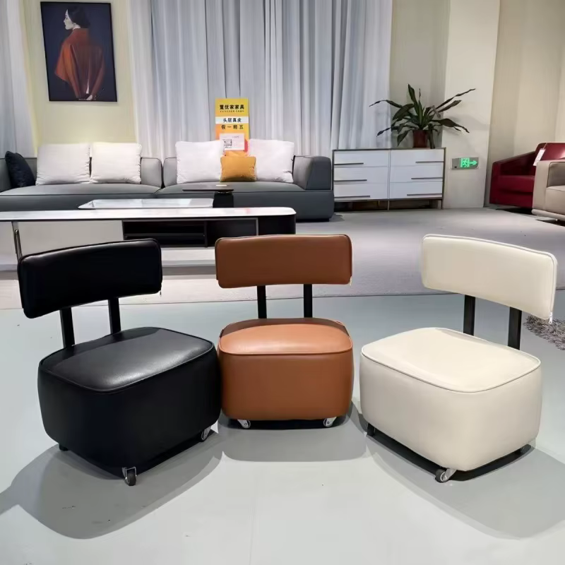 Chaise simple pivotante