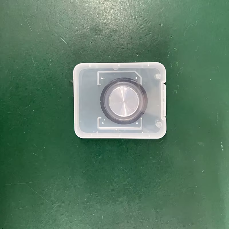 Manette de jeu universelle non-mince