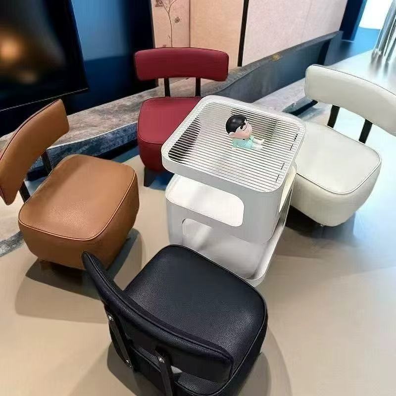 Chaise simple pivotante