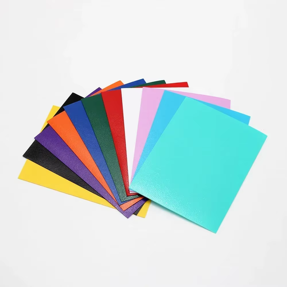 100 pièces 66x91mm mat coloré taille Standard manchons de cartes TCG