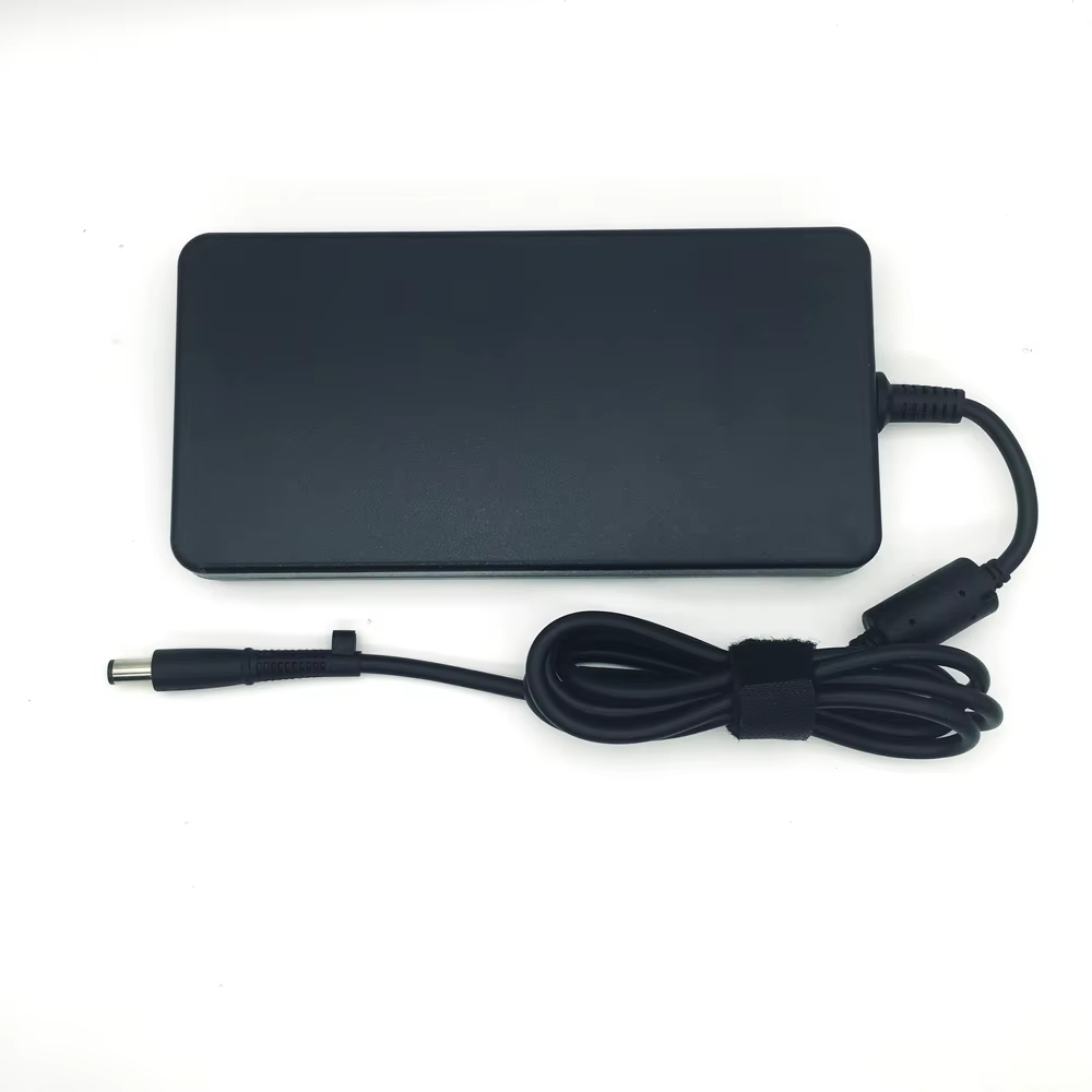 Chargeur authentique 230W pour ordinateur portable Gaming