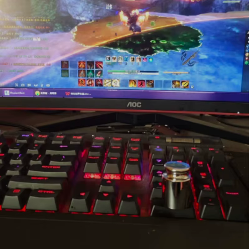 Dispositif de pression automatique pour clavier