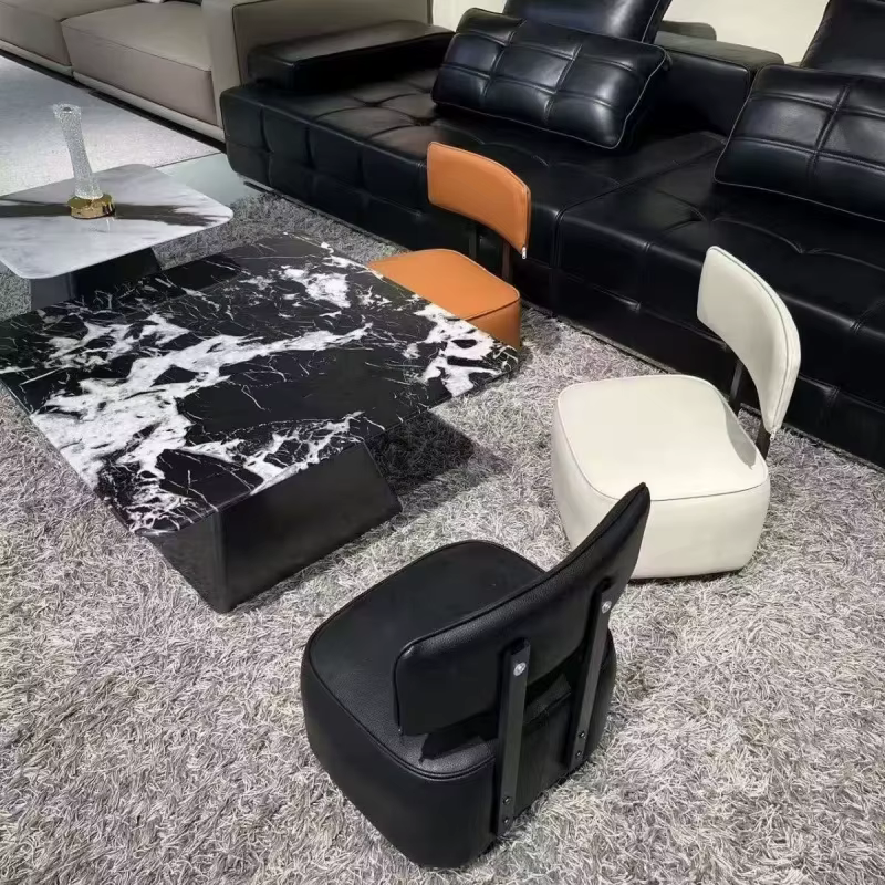 Chaise simple pivotante