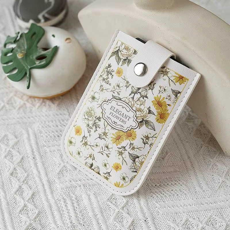 Porte-cartes portable adorable avec plusieurs emplacements pour cartes - Organisateur de cartes d'identité, de cartes bancaires et de cartes de bus pour femmes