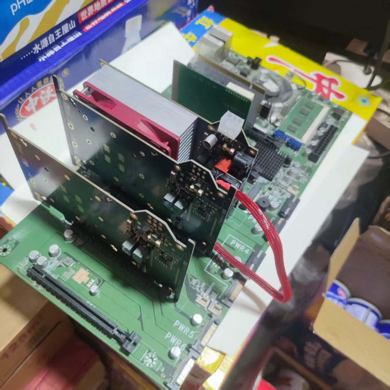 Méthode d'installation de emplacement Pcie pour ordinateur de bureau Nerdqaxe + 2