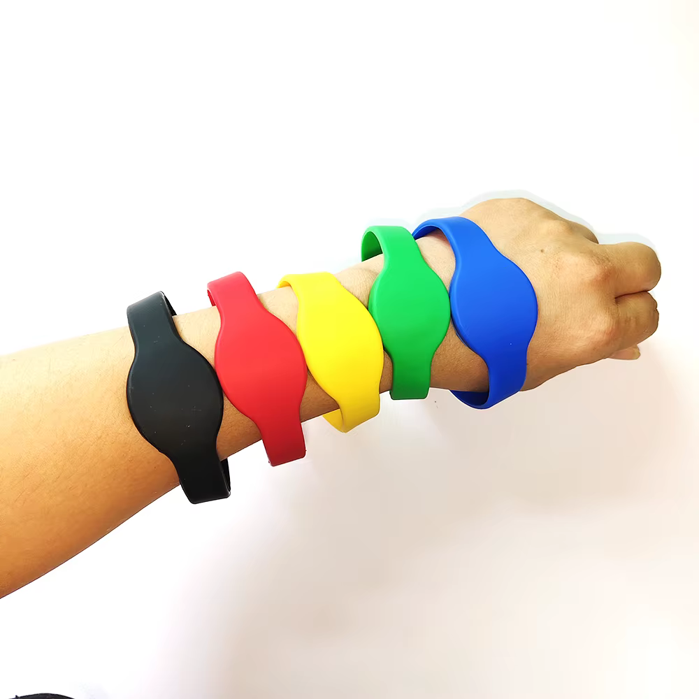 125khz RFID EM4100 TK4100 Bracelet carte d'identité Silicone RFID bande lecture seule carte de contrôle d'accès
