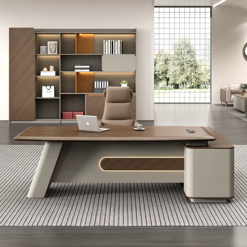Bureau d'ordinateur créatif en bois