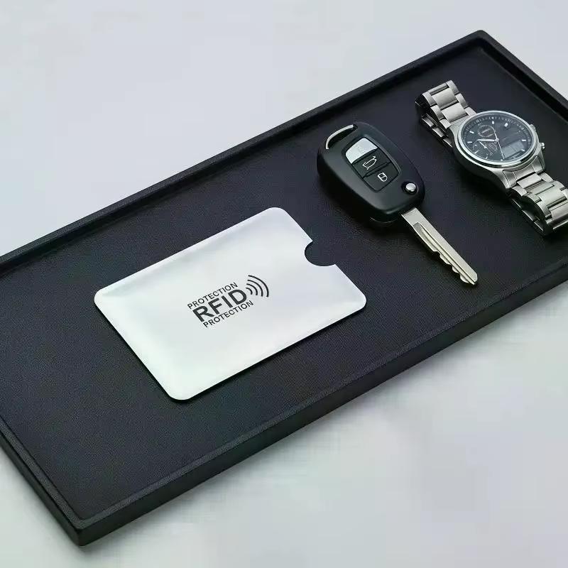 Lot de 10 protège-cartes anti-scannage RFID pour la sécurité des cartes bancaires en déplacement, en voyage et en extérieur