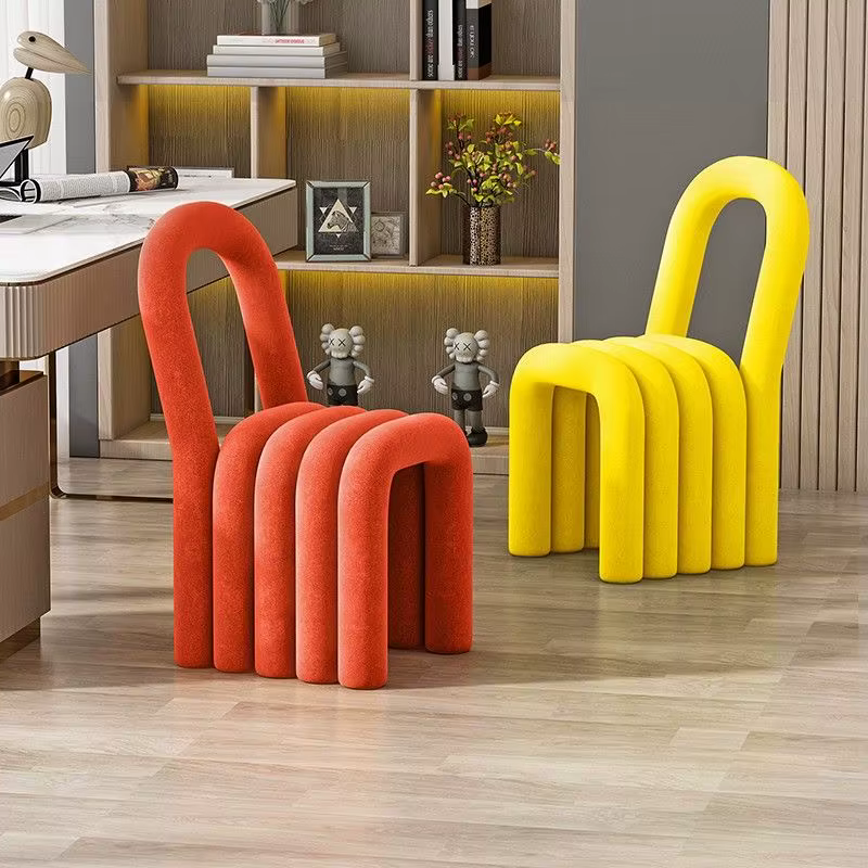Chaise de maquillage en velours irrégulier en peluche pour chambre de filles