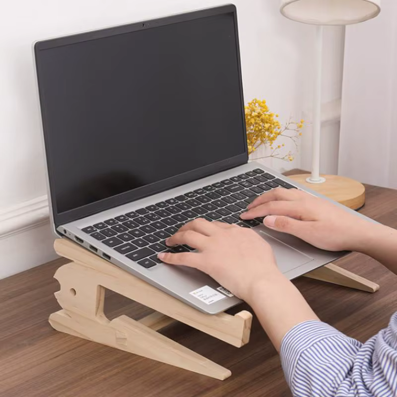 Support d'ordinateur portable en bois assemblé