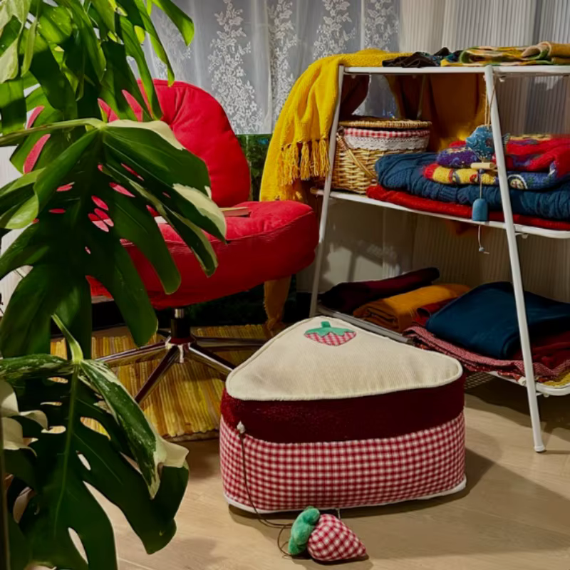 Fauteuil de salon rouge Bauhaus, pivotant et relevable, pour salon, chaises de loisirs modernes, fauteuil compact pour petits espaces