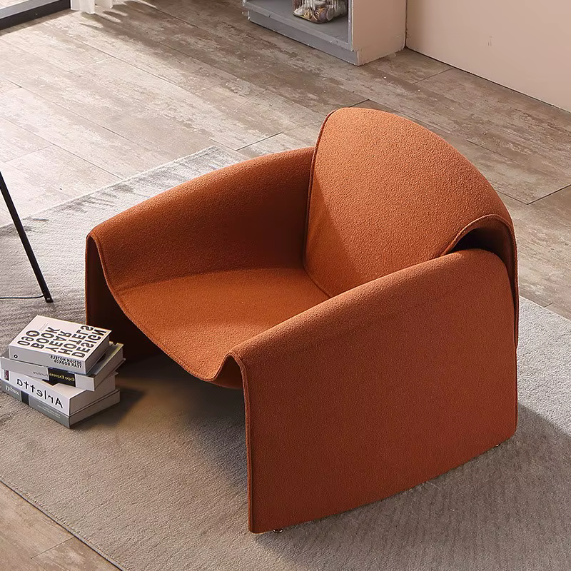 Chaise simple en forme de crabe