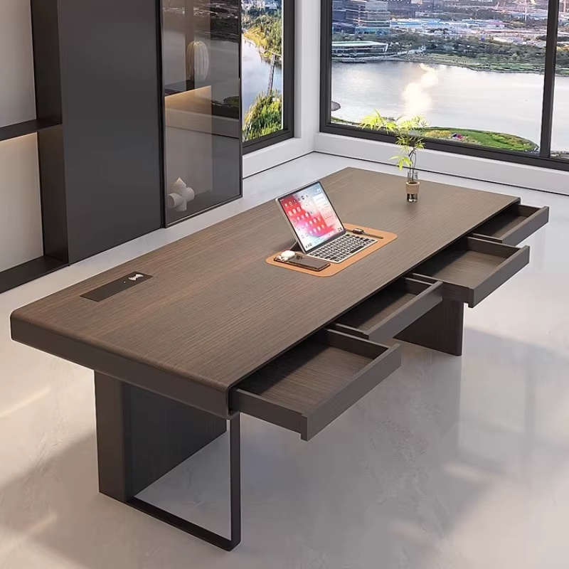 Bureau ergonomique spacieux