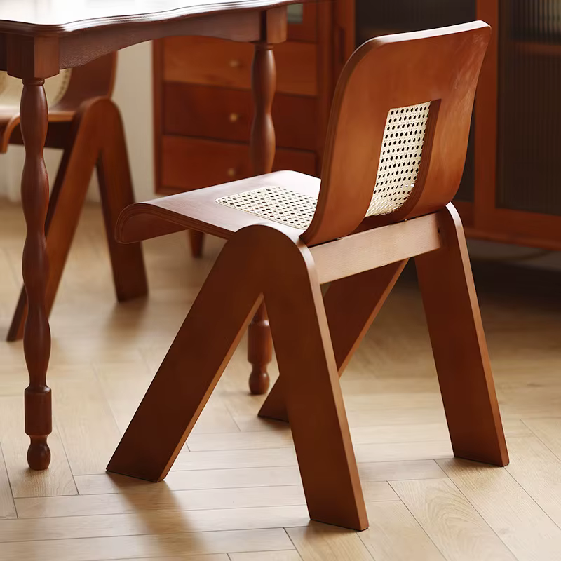 Chaise rétro en forme de C, siège de salle à manger de luxe français, tabouret de loisirs en rotin, vanité de chambre créative, banc de maquillage, design