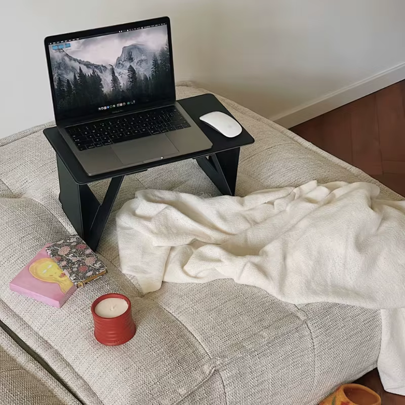 Table de travail pliable pour ordinateur portable, mini support portable pour ordinateur portable, idéal pour la voiture, le salon, le canapé, le lit, pour le travail, la lecture, les jeux vidéo et le