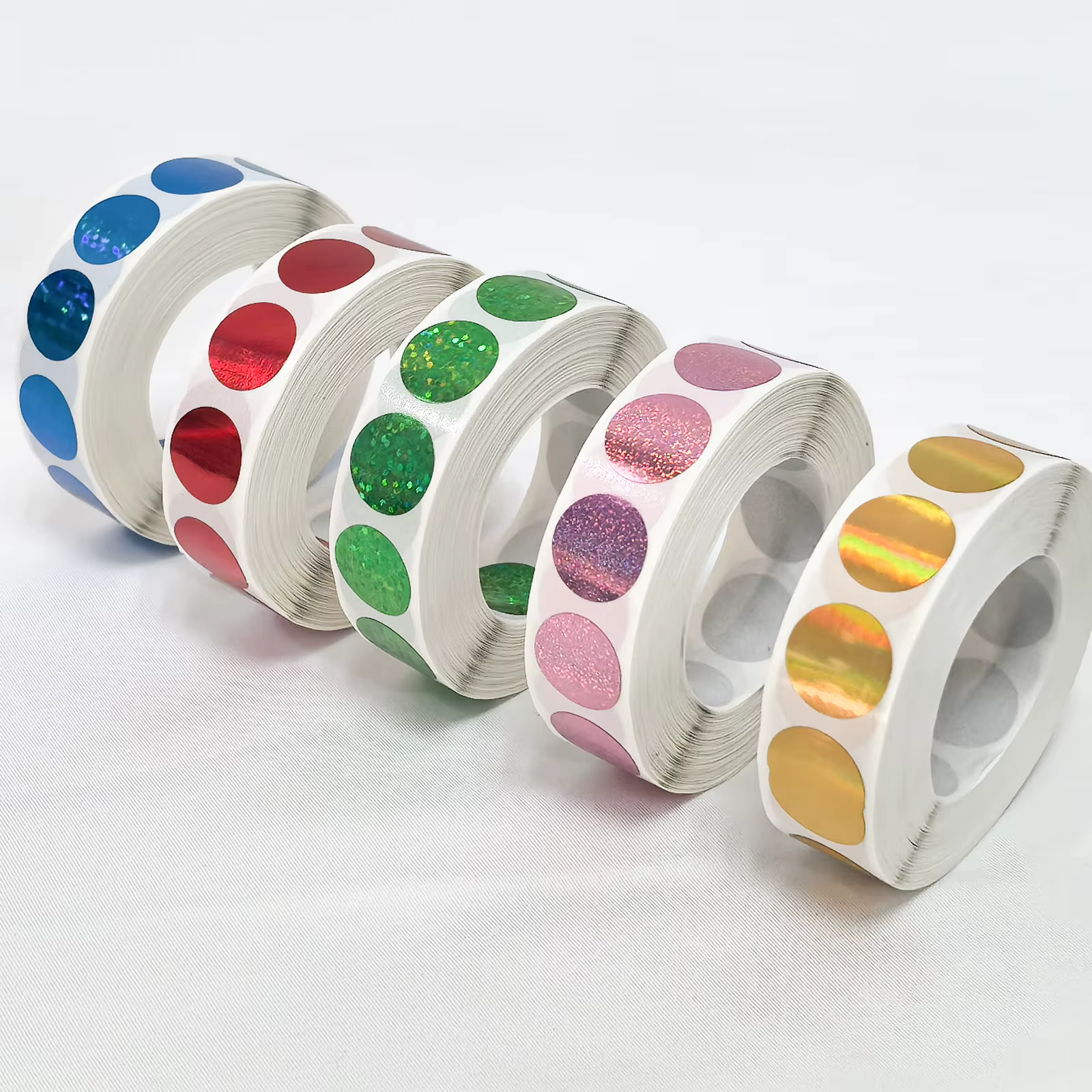 Autocollants à gratter 16*16mm ronds, holographiques, couleur laser, métalliques, pour jeux, cartes à gratter