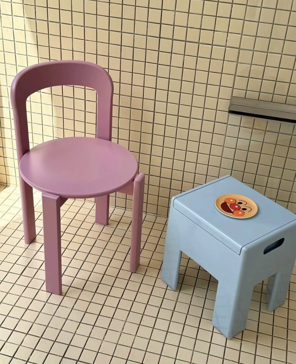 Chaise de salle à manger de style médiéval colorée pour la maison, chaise de bureau pour petit appartement, chaise Rey pour café