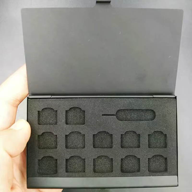 Boîtier de rangement portable en aluminium pour cartes SIM et cartes mémoire Nano, avec 12 emplacements pour cartes SIM et 1 emplacement pour carte PIN