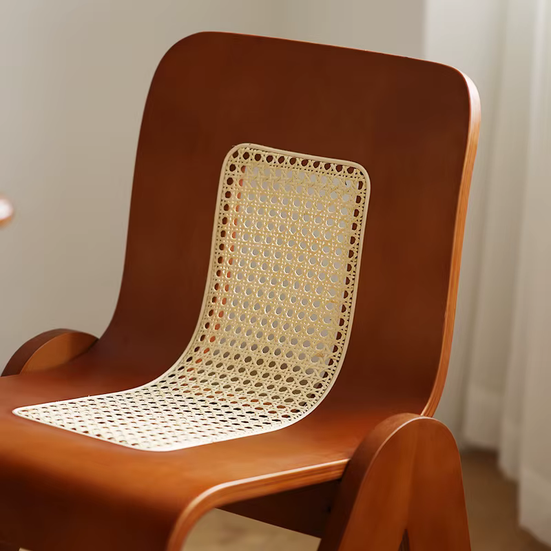 Chaise rétro en forme de C, siège de salle à manger de luxe français, tabouret de loisirs en rotin, vanité de chambre créative, banc de maquillage, design