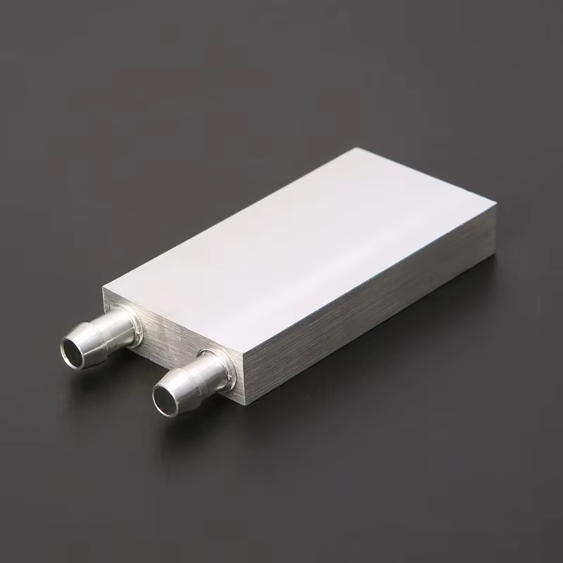 Refroidisseur d'eau liquide en aluminium