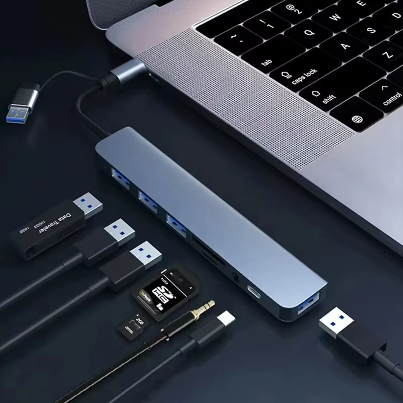 Hub USB Type-C 8 en 1 avec lecteur de carte Splitter USB 3.0 2.0 SD/TF