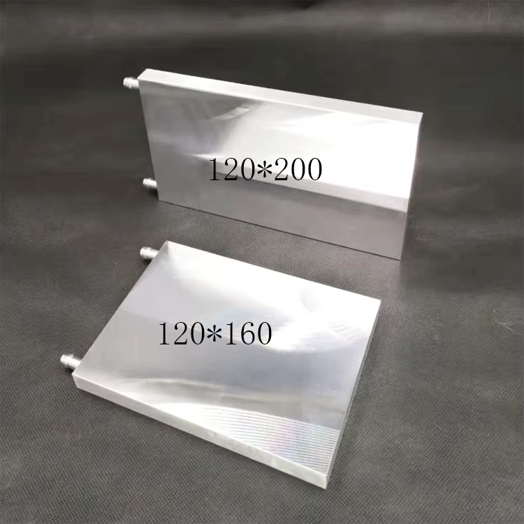 Bloc de refroidissement à eau en aluminium