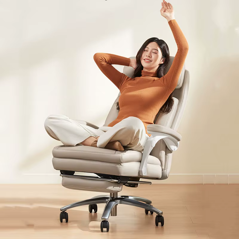 Fauteuil de bureau inclinable ergonomique à roulettes